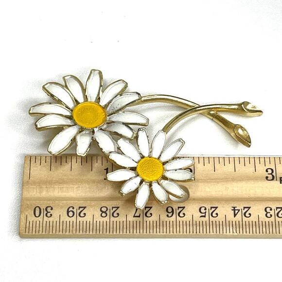VINTAGE Brooch SIGNED WEISS Vtg Enamel Daisy Flower Costume Jewelry Pin AU01 - Picture 4 of 4